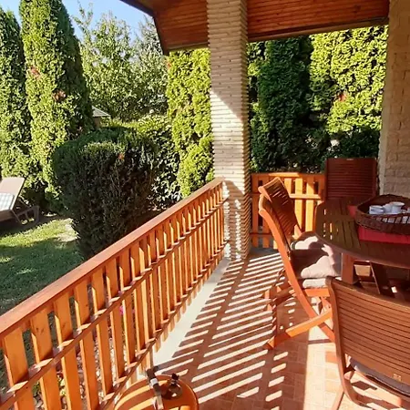 Zamor Nyaralo Apartamento *